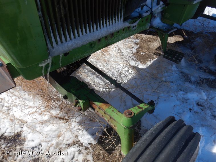 image for item KU9683 1974 John Deere 4430  tractor