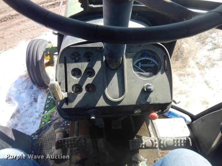 image for item KU9683 1974 John Deere 4430  tractor