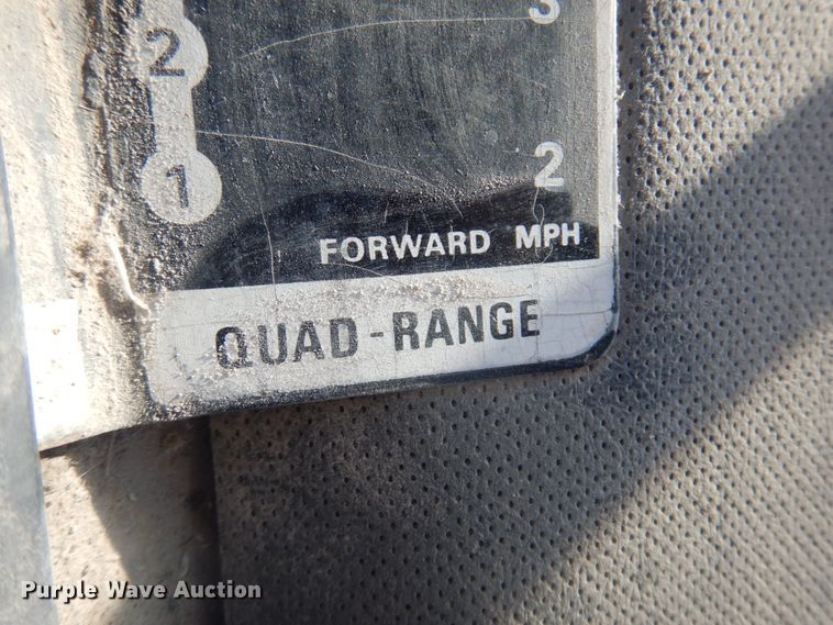 image for item KU9683 1974 John Deere 4430  tractor