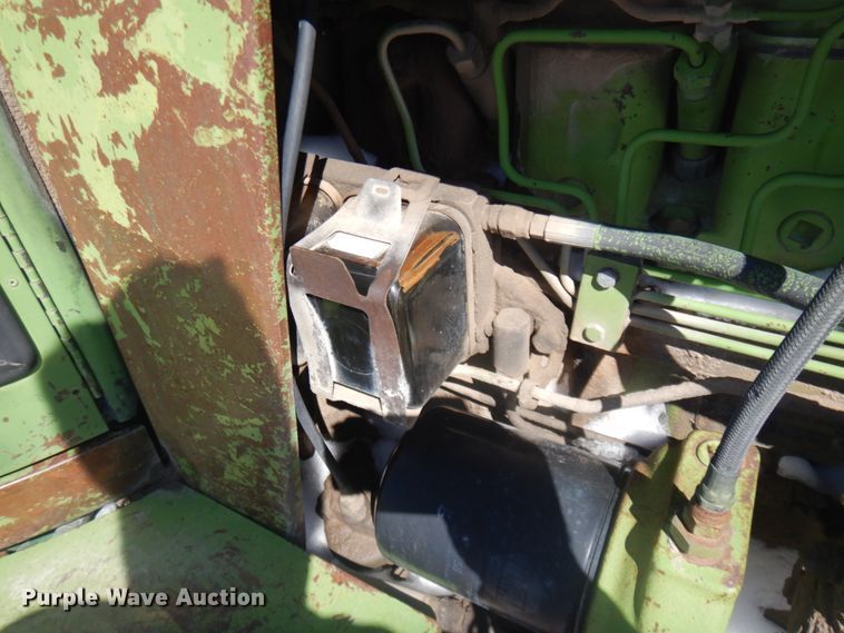 image for item KU9683 1974 John Deere 4430  tractor