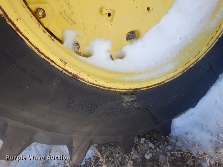 image for item KU9683 1974 John Deere 4430  tractor