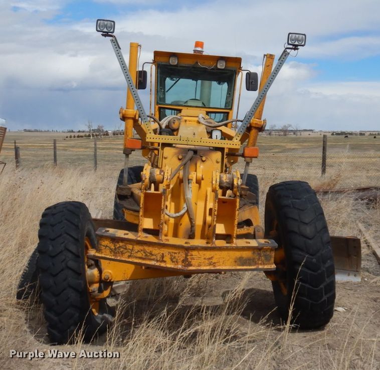 image for item KU9712 1991 John Deere 770BH  motor grader