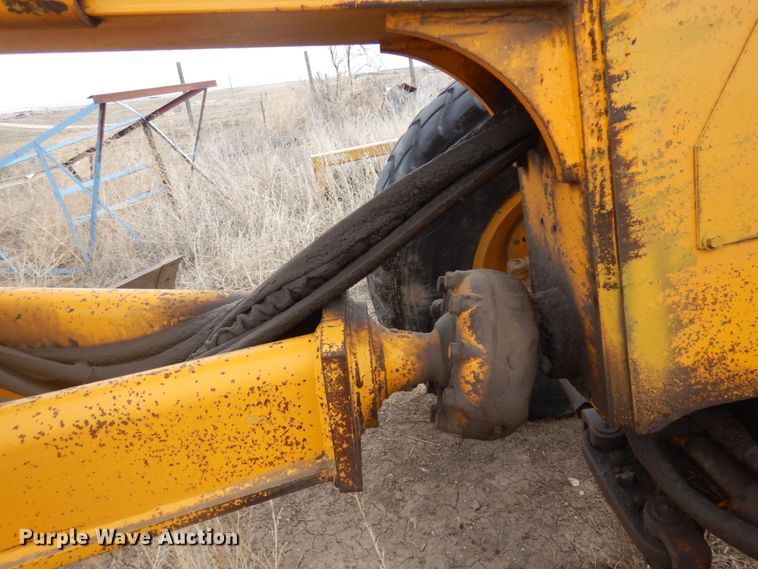 image for item KU9712 1991 John Deere 770BH  motor grader