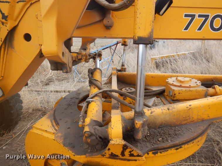 image for item KU9712 1991 John Deere 770BH  motor grader