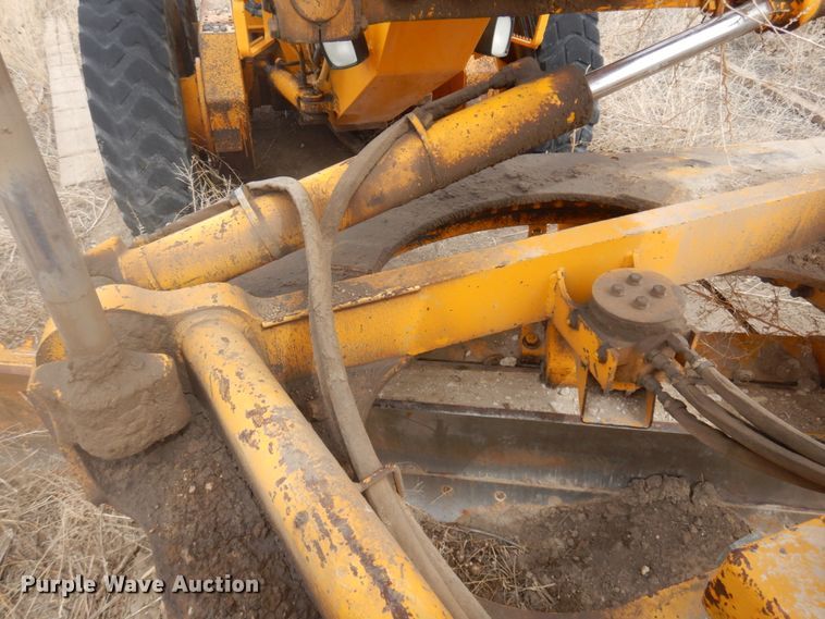 image for item KU9712 1991 John Deere 770BH  motor grader