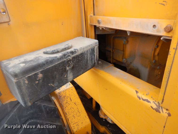 image for item KU9712 1991 John Deere 770BH  motor grader