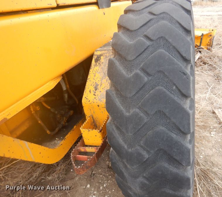 image for item KU9712 1991 John Deere 770BH  motor grader