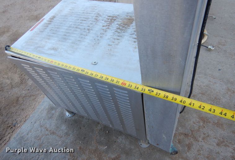 image for item LJ9877 Restaurant equipment