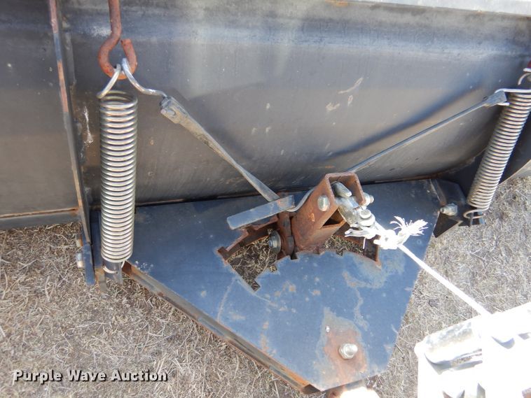 image for item LJ9884 Bobcat 2200  utility vehicle