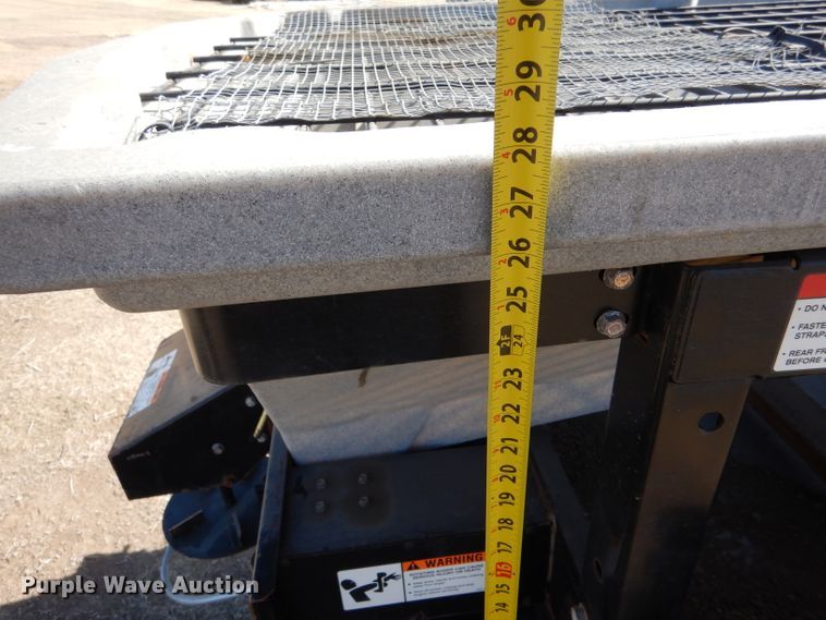 image for item LJ9884 Bobcat 2200  utility vehicle