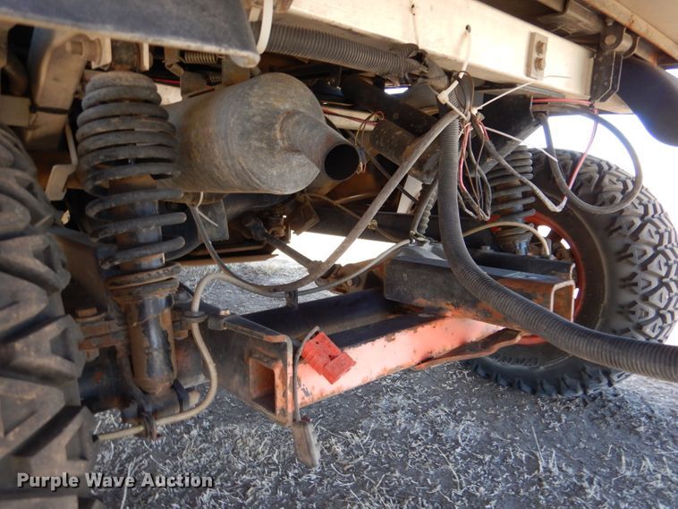 image for item LJ9884 Bobcat 2200  utility vehicle