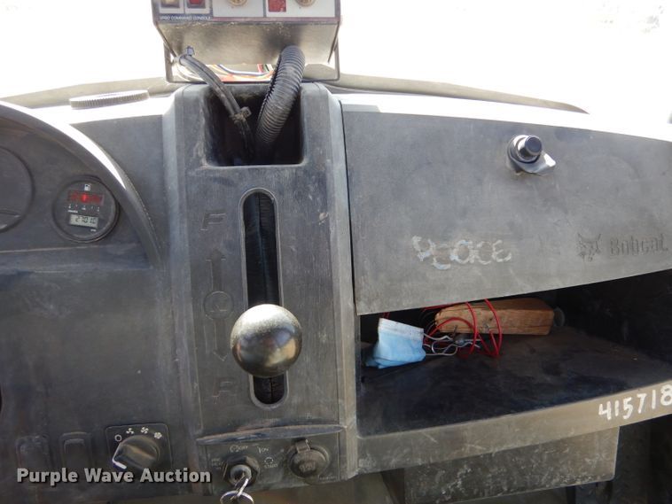 image for item LJ9884 Bobcat 2200  utility vehicle