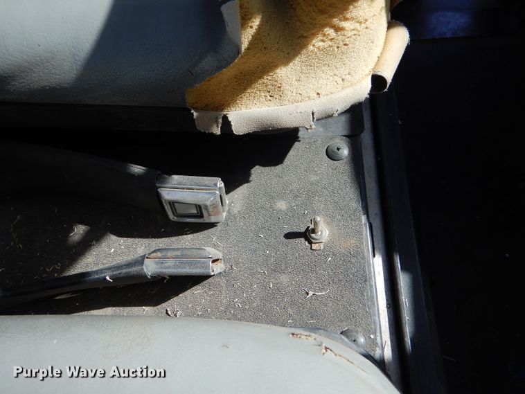 image for item LJ9884 Bobcat 2200  utility vehicle