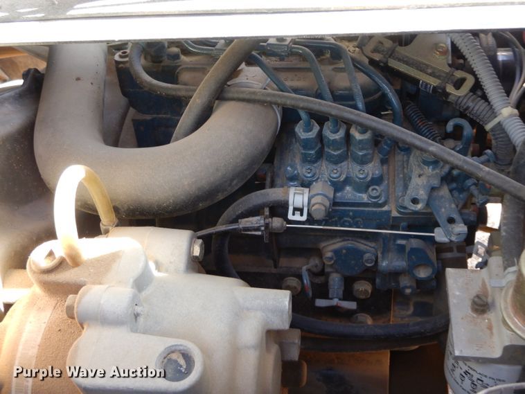 image for item LJ9884 Bobcat 2200  utility vehicle