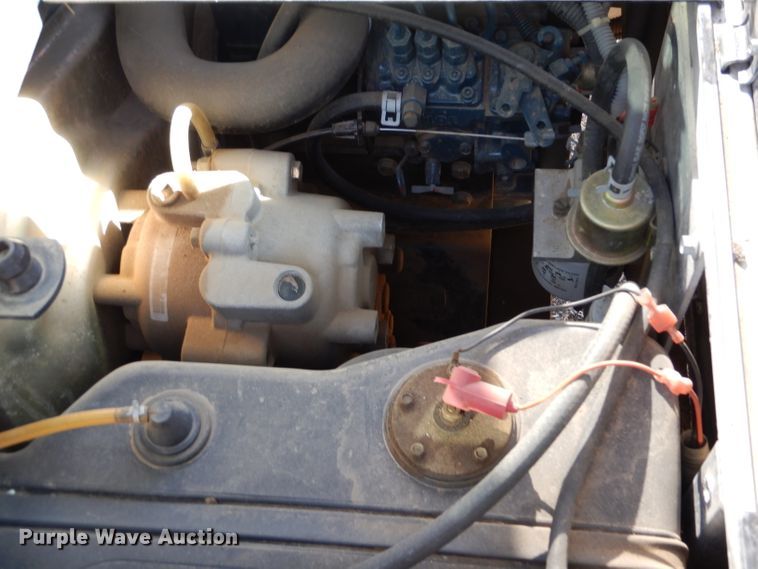 image for item LJ9884 Bobcat 2200  utility vehicle