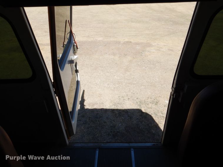 image for item LJ9887 2006 Blue Bird All American FE  school bus