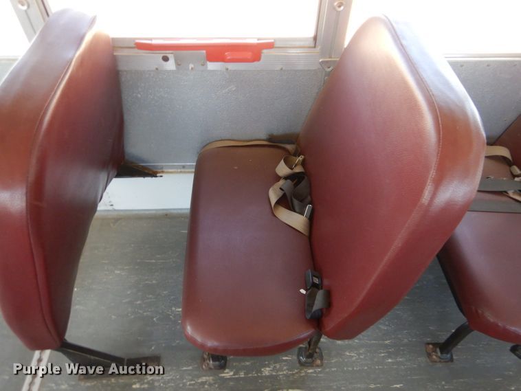 image for item LJ9887 2006 Blue Bird All American FE  school bus