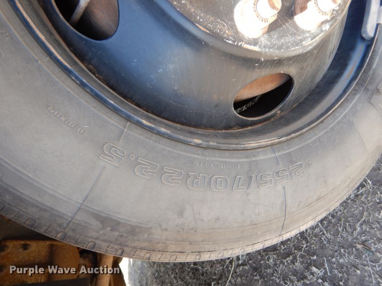 image for item LJ9887 2006 Blue Bird All American FE  school bus