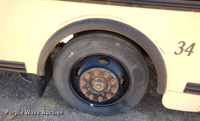 image for item LJ9887 2006 Blue Bird All American FE  school bus