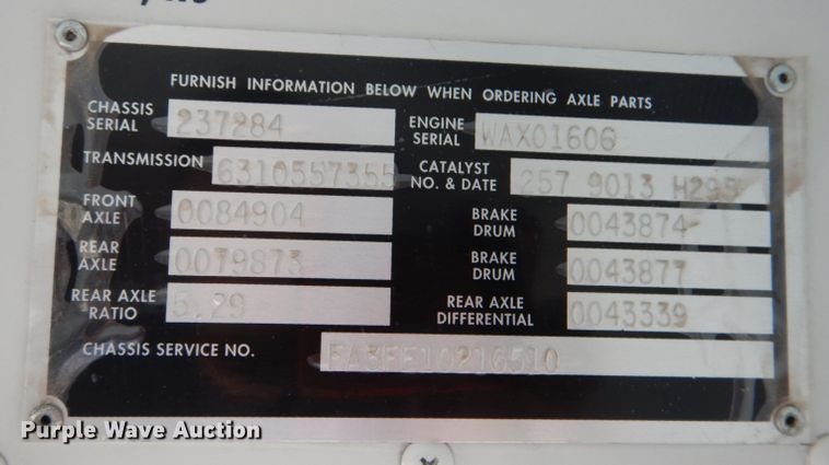 image for item LJ9887 2006 Blue Bird All American FE  school bus