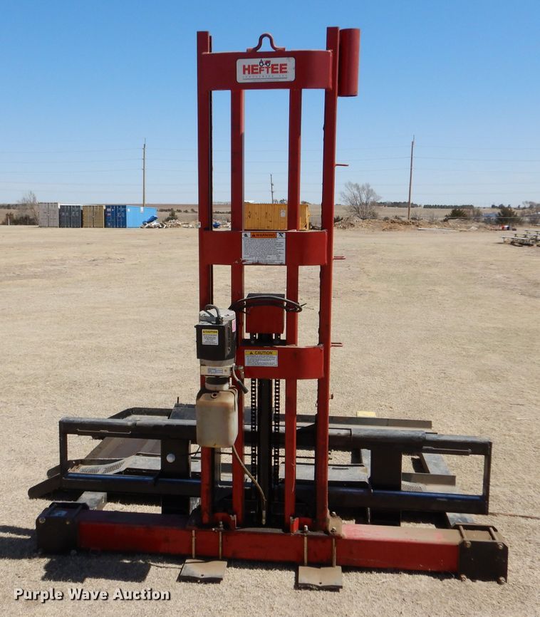 image for item LJ9891 Heftee 4000  lift