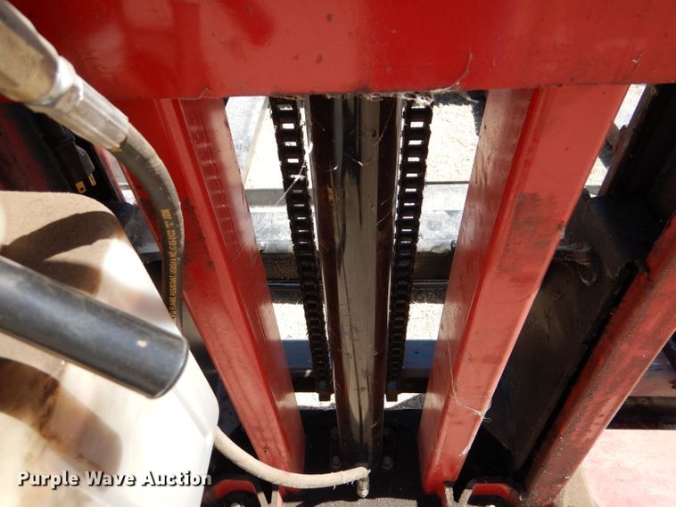 image for item LJ9891 Heftee 4000  lift