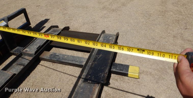 image for item LJ9891 Heftee 4000  lift