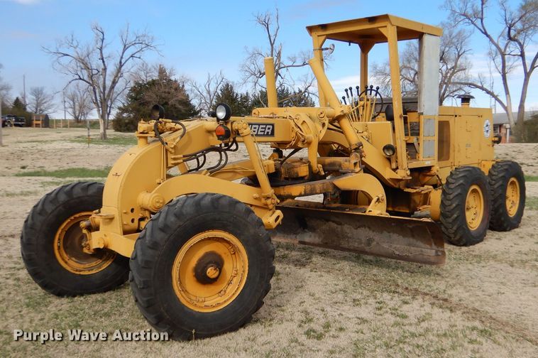 image for item LJ9946 1976 Huber F-1500M  rigid frame motor grader