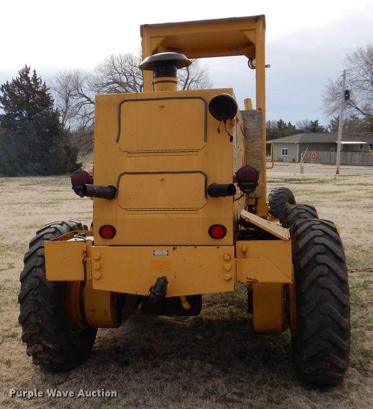 image for item LJ9946 1976 Huber F-1500M  rigid frame motor grader