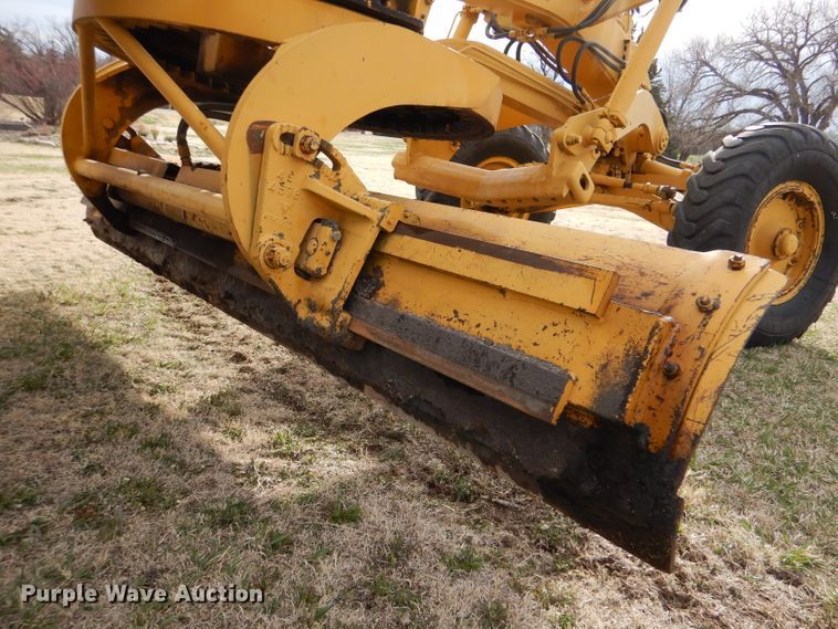 image for item LJ9946 1976 Huber F-1500M  rigid frame motor grader