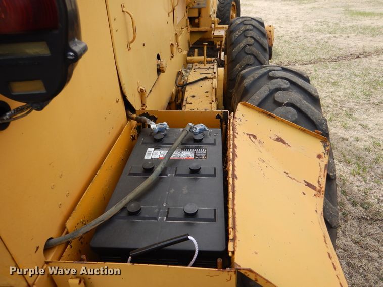 image for item LJ9946 1976 Huber F-1500M  rigid frame motor grader