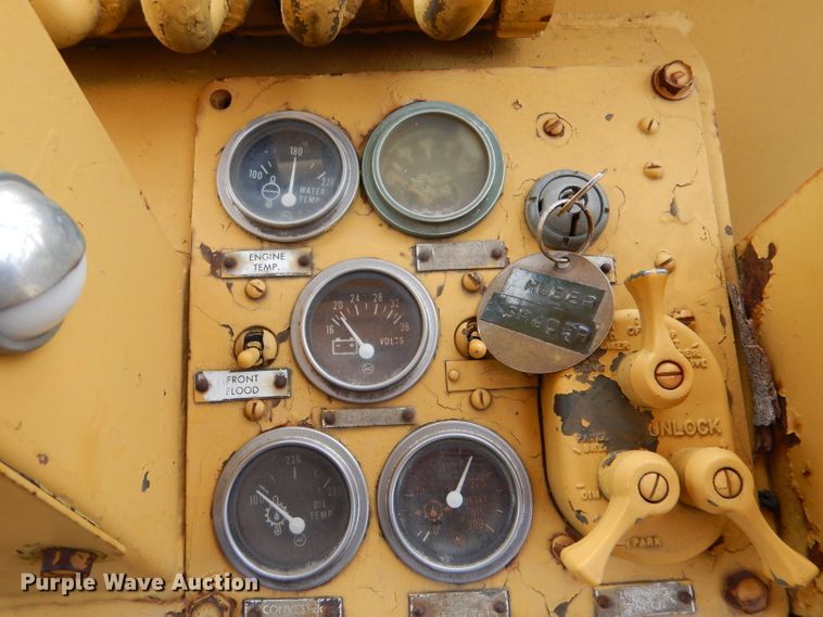 image for item LJ9946 1976 Huber F-1500M  rigid frame motor grader