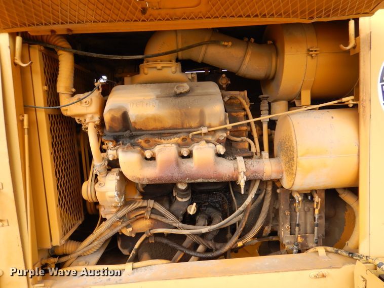 image for item LJ9946 1976 Huber F-1500M  rigid frame motor grader