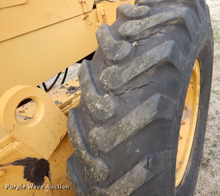 image for item LJ9946 1976 Huber F-1500M  rigid frame motor grader