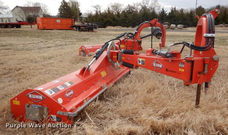 image for item LJ9953 Kuhn TB211 SELECT  flail mower