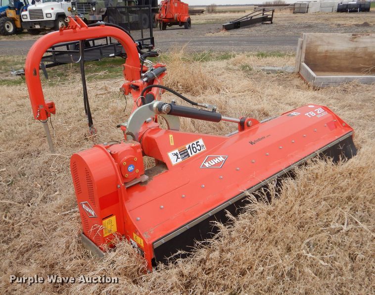 image for item LJ9953 Kuhn TB211 SELECT  flail mower