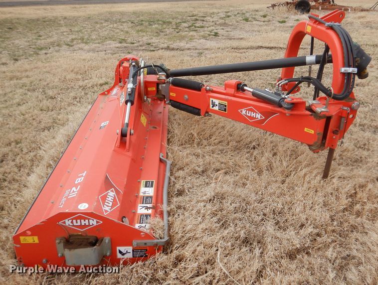 image for item LJ9954 Kuhn TB211 SELECT  flail mower