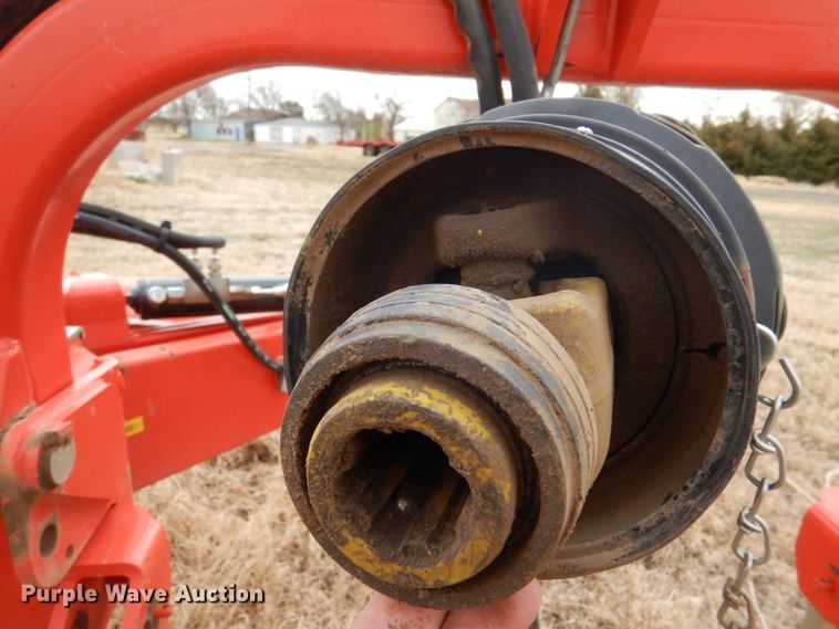 image for item LJ9954 Kuhn TB211 SELECT  flail mower