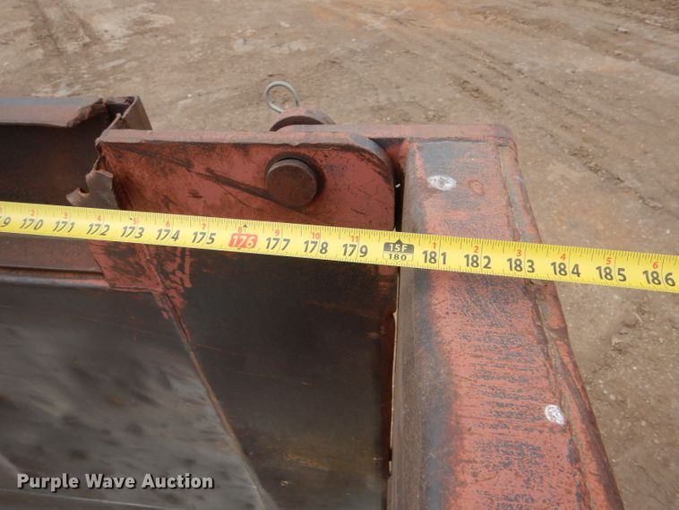 image for item LJ9955 1993 Mack RD690S  dump truck