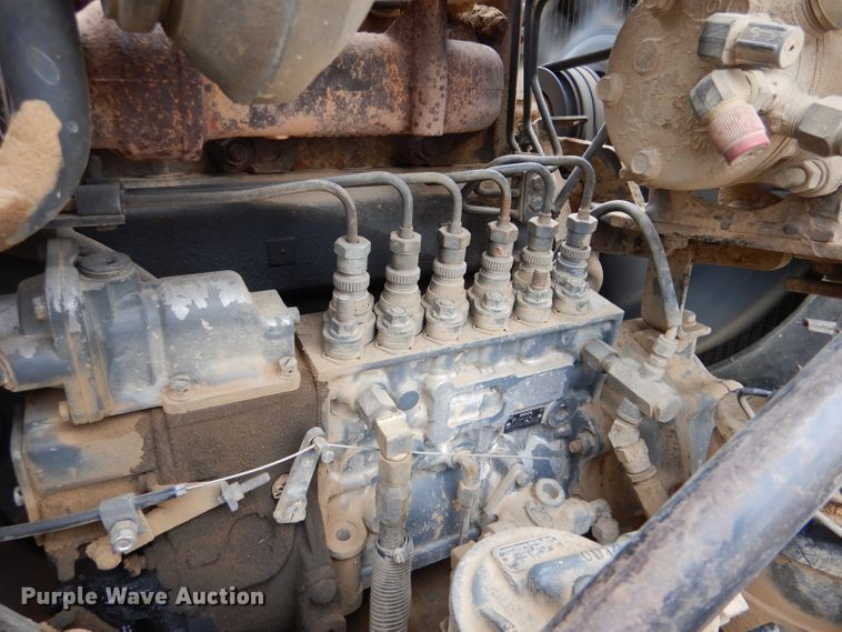 image for item LJ9955 1993 Mack RD690S  dump truck