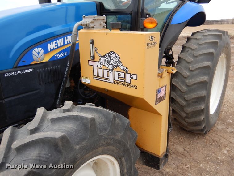 image for item LJ9956 2014 New Holland TS6.110  MFWD tractor