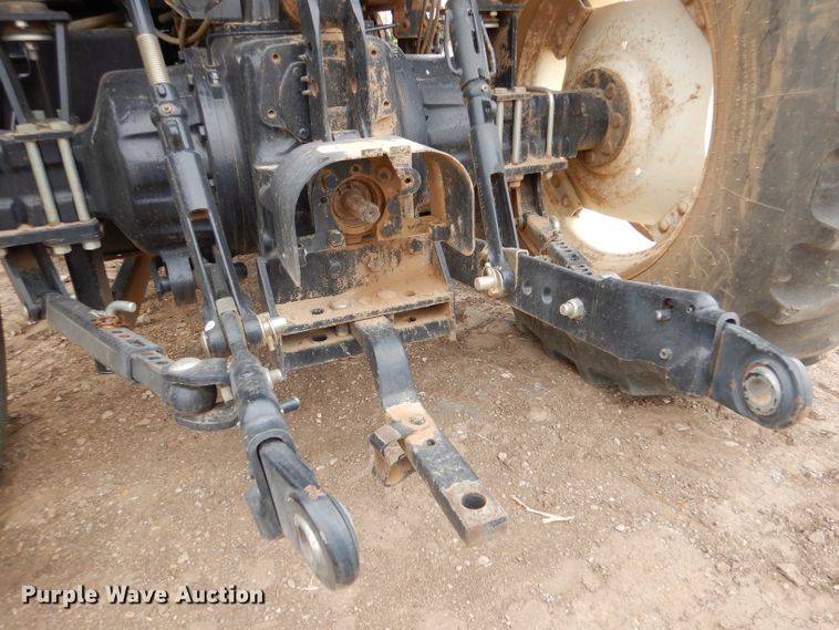 image for item LJ9956 2014 New Holland TS6.110  MFWD tractor