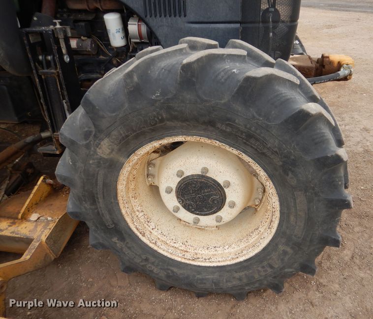 image for item LJ9956 2014 New Holland TS6.110  MFWD tractor