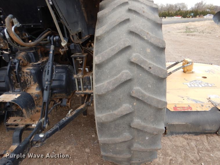 image for item LJ9956 2014 New Holland TS6.110  MFWD tractor