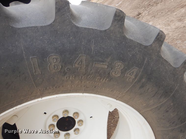 image for item LJ9956 2014 New Holland TS6.110  MFWD tractor