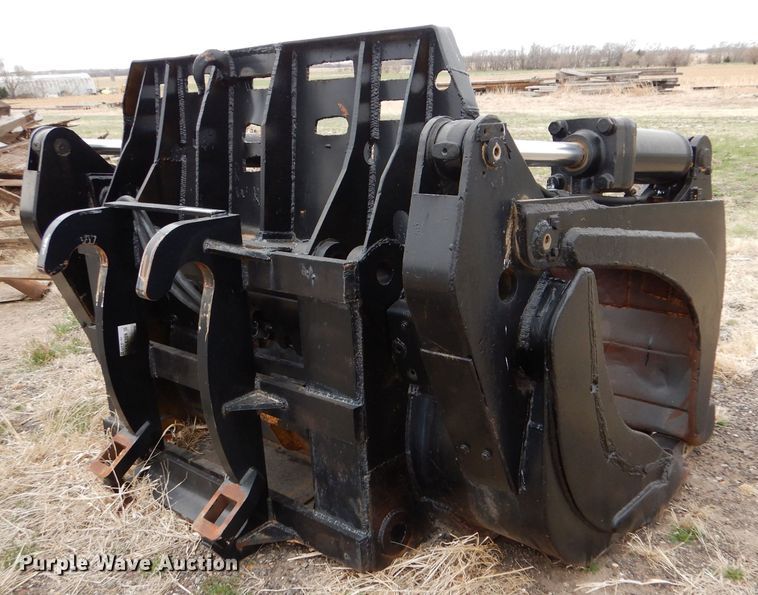 image for item LJ9957 94" W grapple bucket