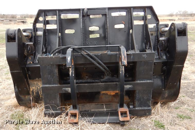 image for item LJ9957 94" W grapple bucket