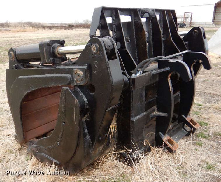 image for item LJ9957 94" W grapple bucket