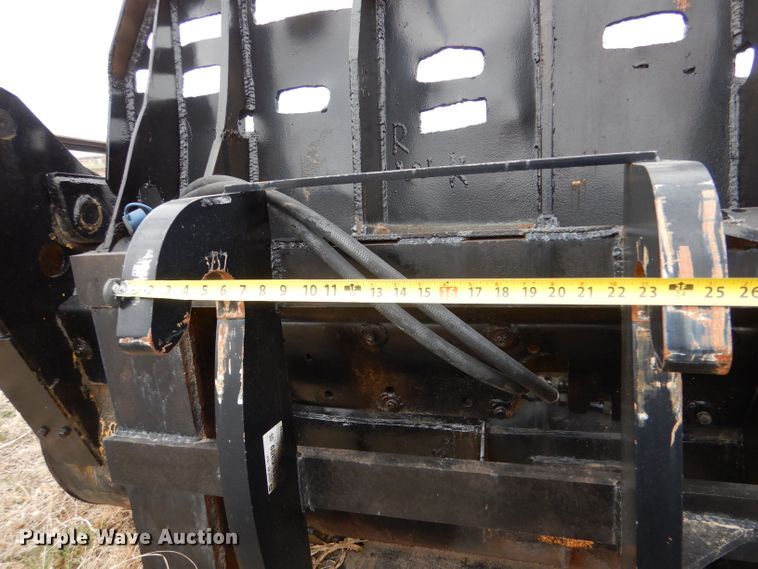 image for item LJ9957 94" W grapple bucket