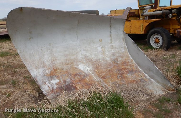 image for item LJ9958 Wentz AA1940 13' W snow plow